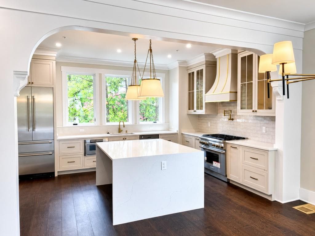 5 bedroom, 5 bathroom, 3,415 sq ft townhouse for sale at 3509 Kingsboro Road, Atlanta, GA 30326 — photo 3