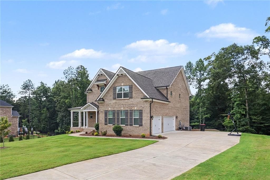 4 bedroom, 4 bathroom, 3,846 sq ft single family residence for sale at 7540 Sunridge Lane, Douglasville, GA 30135 — photo 2