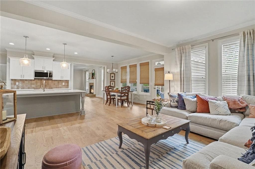 4 bedroom, 4 bathroom, 3,846 sq ft single family residence for sale at 7540 Sunridge Lane, Douglasville, GA 30135 — photo 7