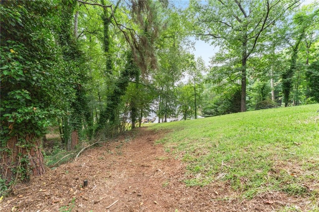 3 bedroom, 2 bathroom, 1,096 sq ft single family residence for sale at 1640 Williams Circle, Cumming, GA 30041 — photo 8