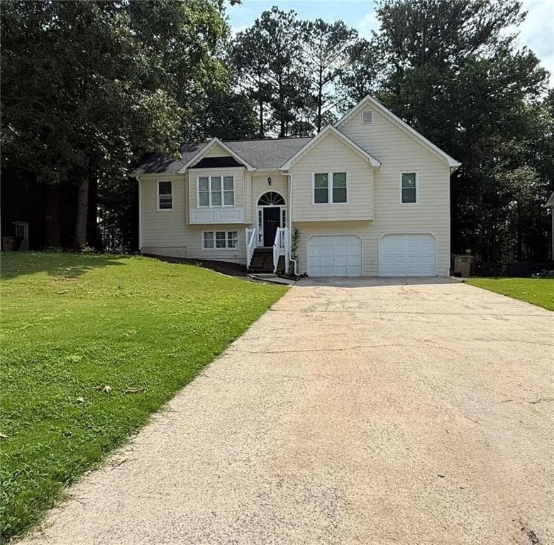 4 bedroom, 2 bathroom, 3,106 sq ft single family residence for rent at 419 Etowah Valley Way, Woodstock, GA 30189 for $2,600 a month — photo 1 of 16