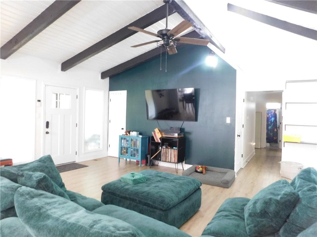 4 bedroom, 3 bathroom, 3,402 sq ft single family residence for sale at 3086 Holly Mill Run, Marietta, GA 30062 — photo 2
