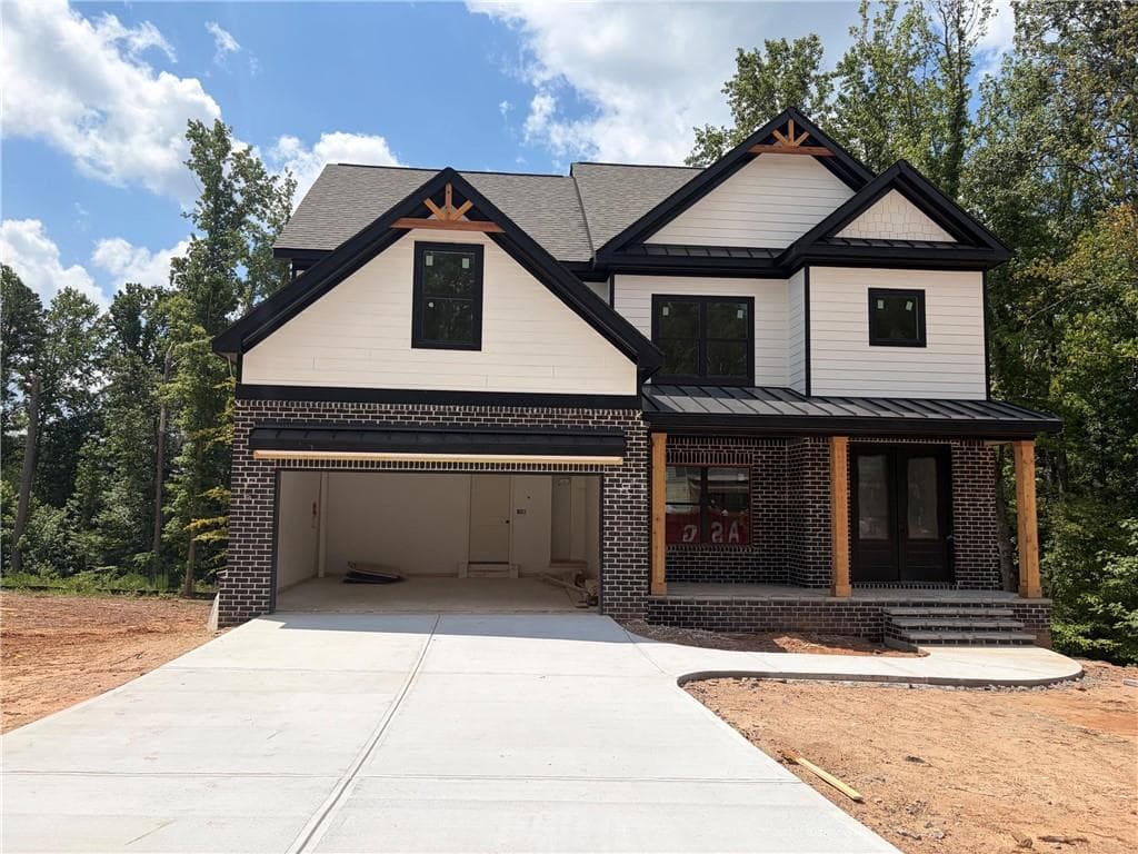 3 bedroom, 4 bathroom, 2,470 sq ft single family residence for sale at 8275 CROOKED CREEK Drive, Cumming, GA 30028 — photo 2