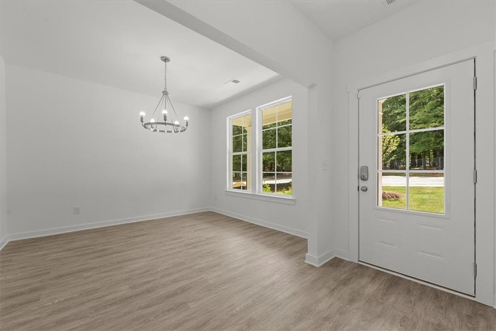 4 bedroom, 3 bathroom, 2,159 sq ft single family residence for sale at 534 Lillian Way, Statham, GA 30666 — photo 4