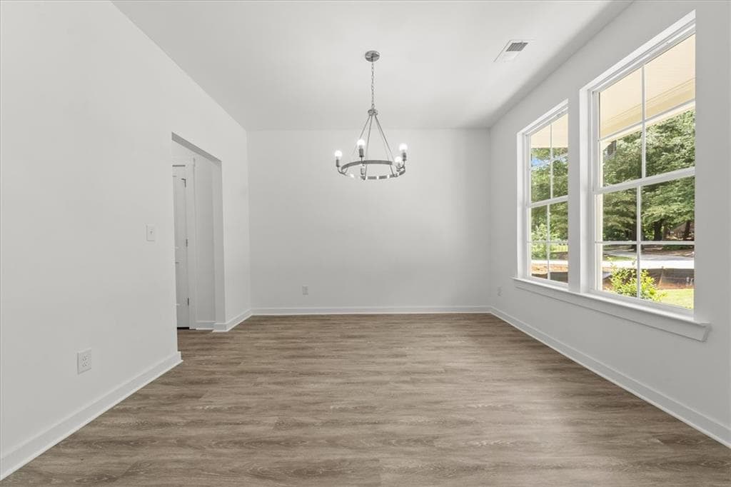 4 bedroom, 3 bathroom, 2,159 sq ft single family residence for sale at 534 Lillian Way, Statham, GA 30666 — photo 5
