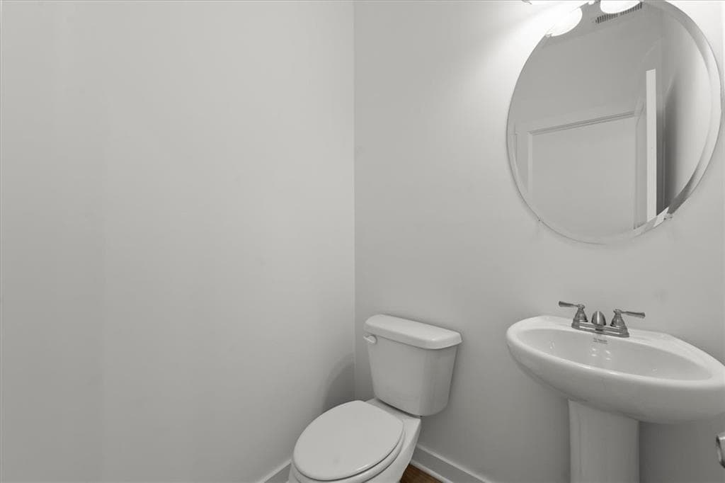 4 bedroom, 3 bathroom, 2,159 sq ft single family residence for sale at 534 Lillian Way, Statham, GA 30666 — photo 10