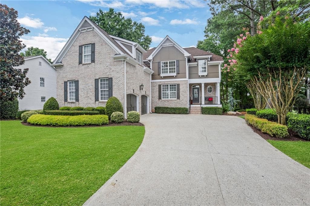 5 bedroom, 4 bathroom, 4,359 sq ft single family residence under contract at 5104 Davis Love Drive, Cumming, GA 30041