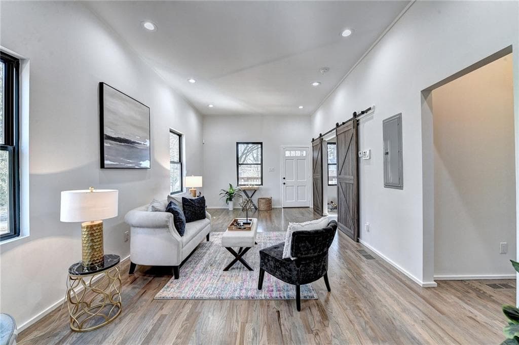 4 bedroom, 3 bathroom, 3,200 sq ft single family residence for sale at 278 Lindbergh Drive, Atlanta, GA 30305 — photo 10
