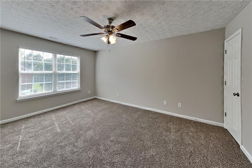 4 bedroom, 3 bathroom, 2,418 sq ft single family residence for rent at 2940 Storybook Lane, Grayson, GA 30017 for $2,425 a month — photo 10