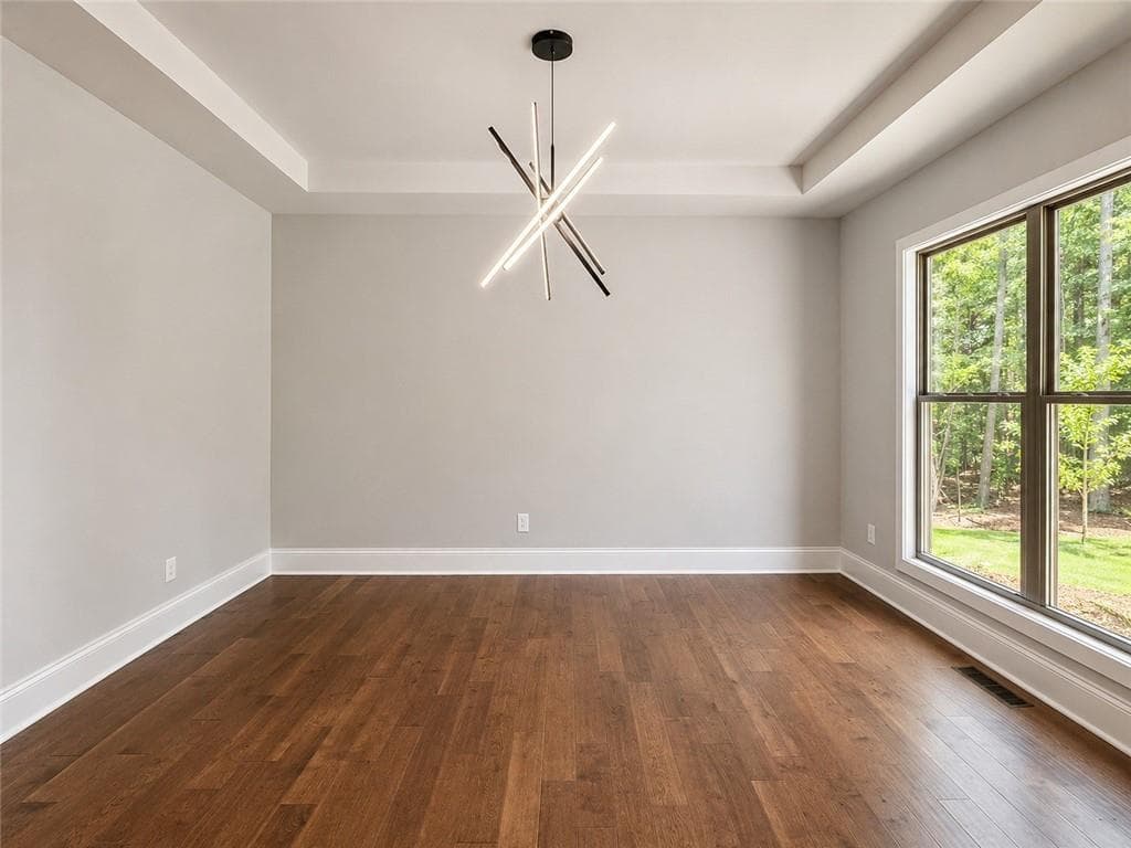 5 bedroom, 4 bathroom single family residence under contract at 1306 New Hope Church Road, Loganville, GA 30052 — photo 5