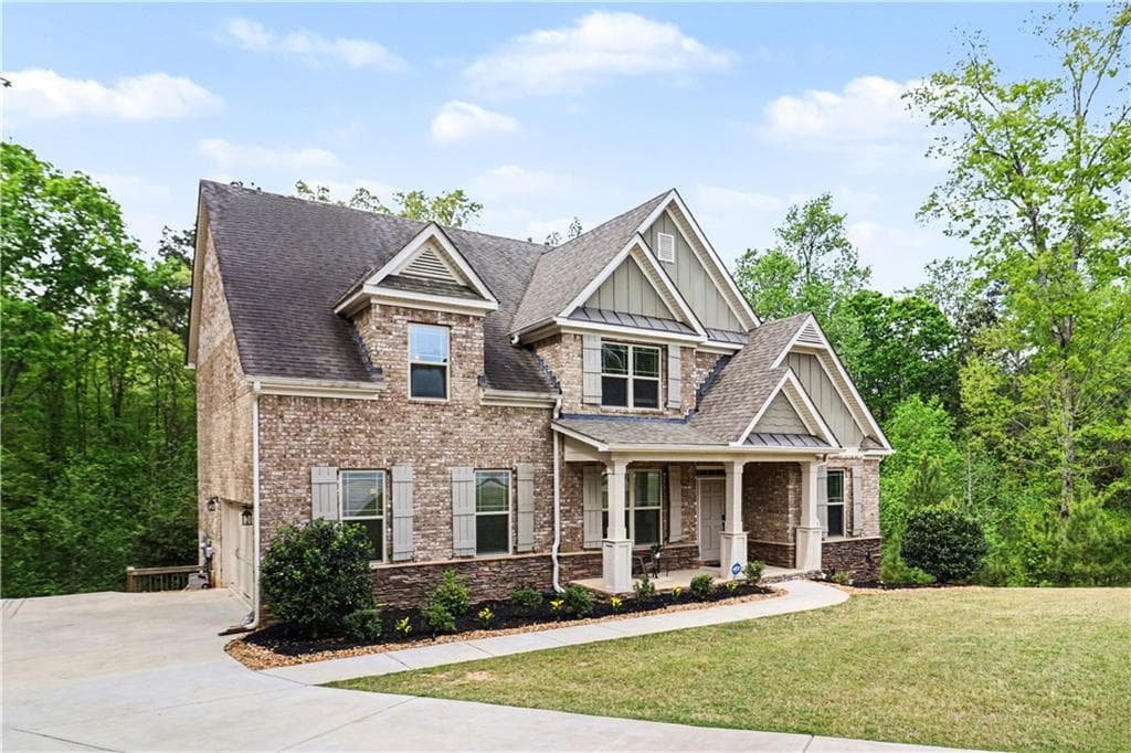 4 bedroom, 4 bathroom, 3,458 sq ft single family residence for sale at 5513 Oconee Drive, Douglasville, GA 30135 — photo 3