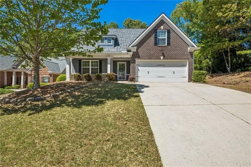 4 bedroom, 3 bathroom, 3,022 sq ft single family residence for sale at 164 Bakers Farm Circle, Braselton, GA 30517 — photo 2