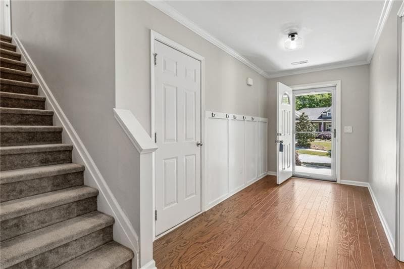 4 bedroom, 3 bathroom, 3,022 sq ft single family residence for sale at 164 Bakers Farm Circle, Braselton, GA 30517 — photo 4