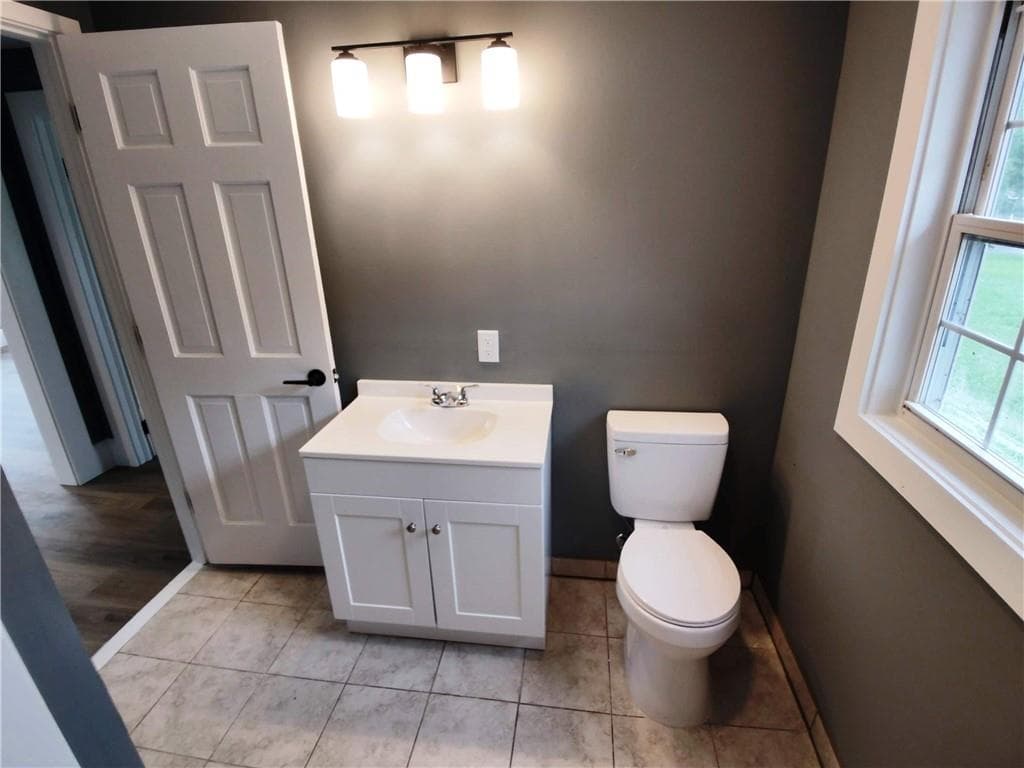 2 bedroom, 1 bathroom, 816 sq ft single family residence under contract at 405 Old Dalton Road, Rome, GA 30165 — photo 10