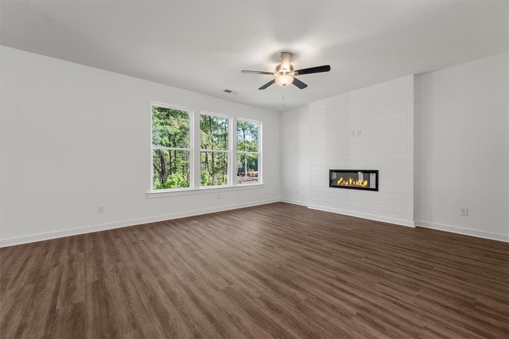 4 bedroom, 3 bathroom, 2,154 sq ft single family residence for sale at 546 Lillian Way, Statham, GA 30666 — photo 8