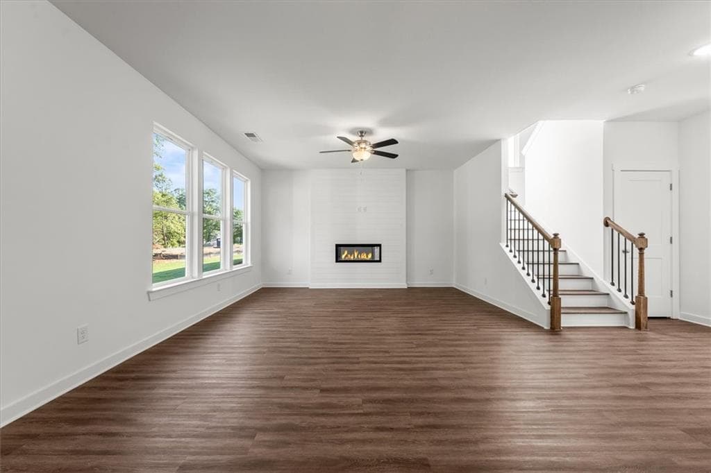 4 bedroom, 3 bathroom, 2,154 sq ft single family residence for sale at 546 Lillian Way, Statham, GA 30666 — photo 9