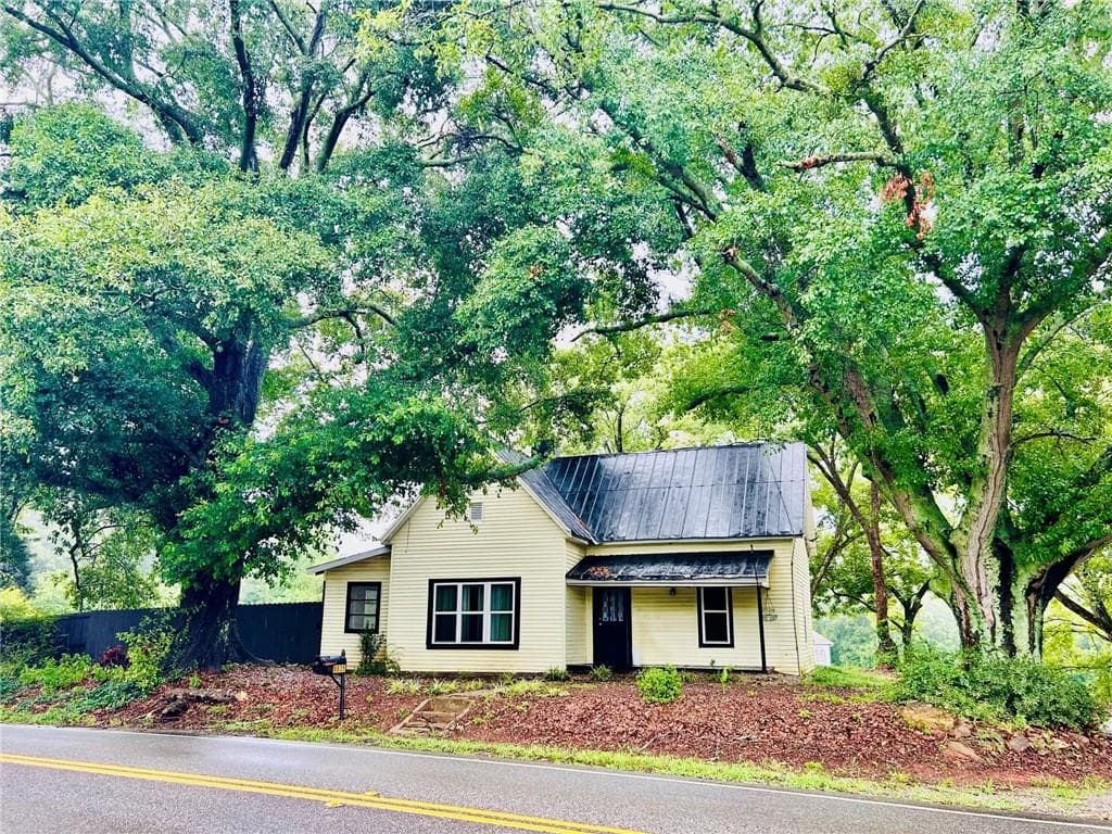 8835 Jot Em Down Road, Gainesville, GA 30506 — most recent listing photo