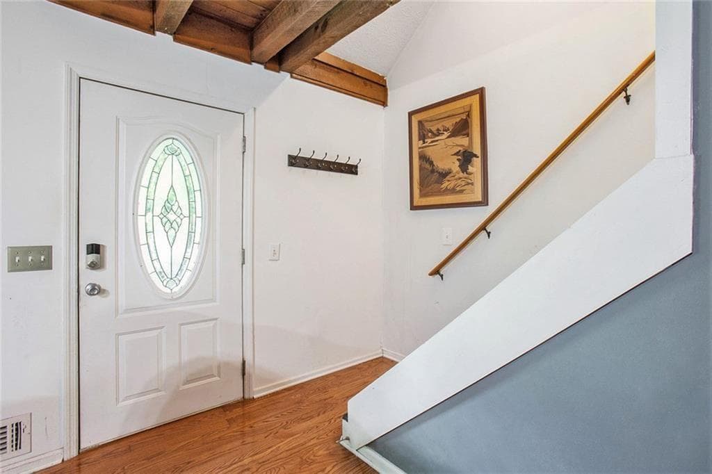 4 bedroom, 3 bathroom, 3,000 sq ft single family residence for sale at 2841 Upper Sweetwater Trail, White, GA 30184 — photo 5