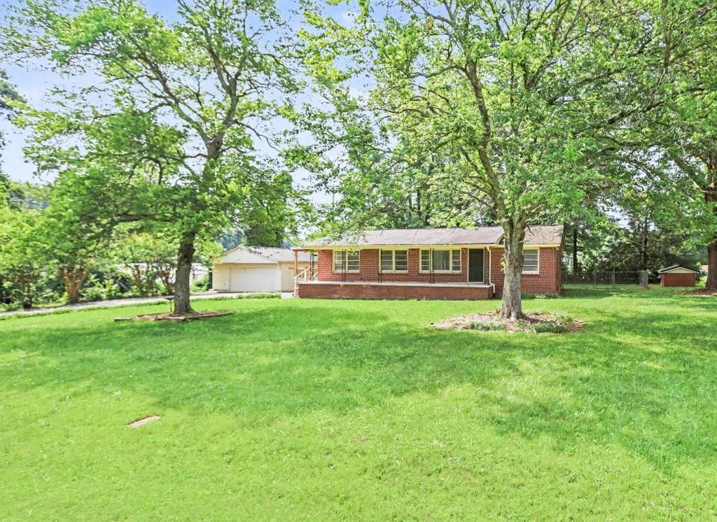 3 bedroom, 3 bathroom, 1,200 sq ft home for sale at 3338 Bailey Road, Dacula, GA