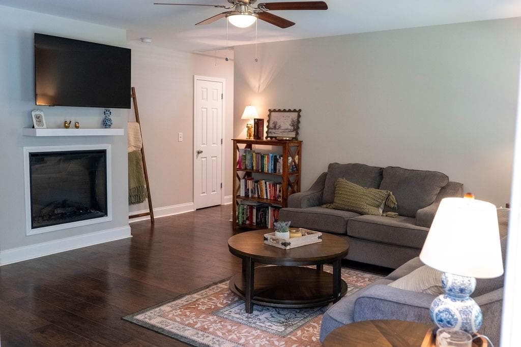 3 bedroom, 3 bathroom, 1,344 sq ft single family residence for sale at 2180 Ben Higgins Road, Dahlonega, GA 30533 — photo 2