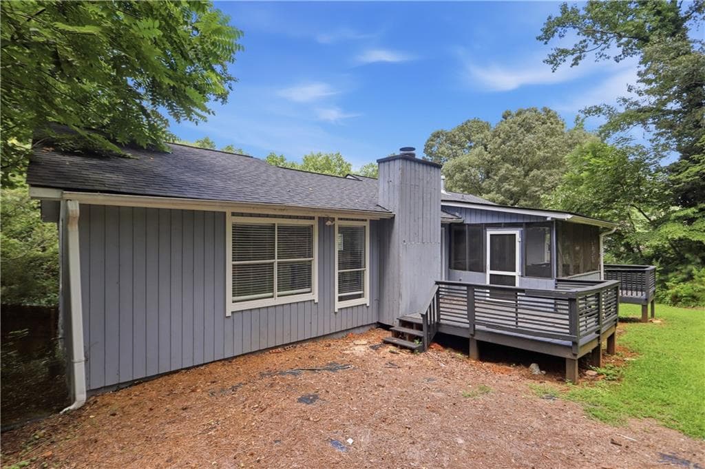3 bedroom, 2 bathroom, 2,164 sq ft single family residence for sale at 124 Creekview Drive, Woodstock, GA 30188 — photo 5