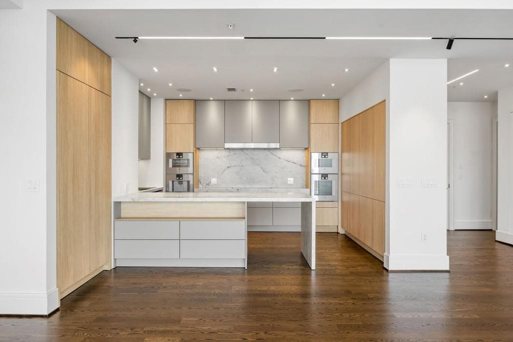 3 bedroom, 4 bathroom, 2,819 sq ft condominium for sale at 1065 Peachtree Street 3504, Atlanta, GA 30309 — photo 3