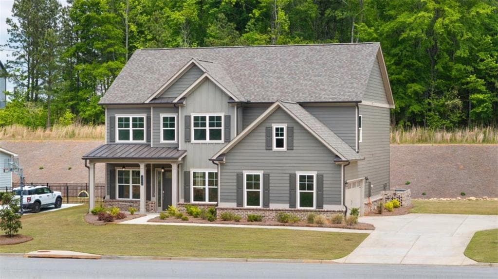 5 bedroom, 4 bathroom, 3,207 sq ft single family residence for sale at 3354 Traditions Way, Jefferson, GA 30549