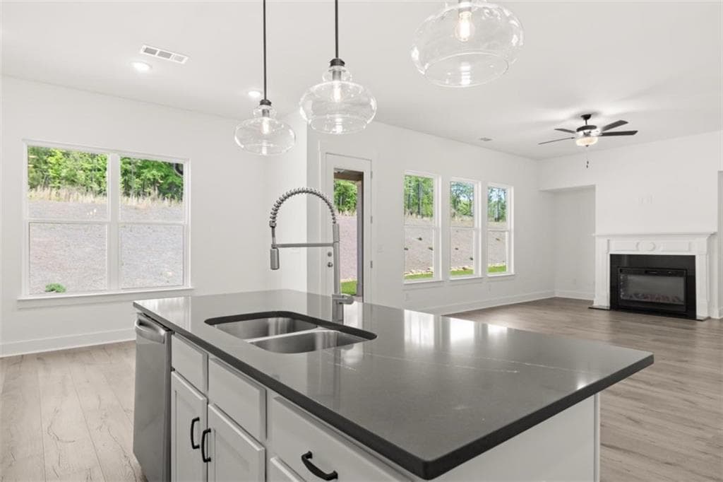 5 bedroom, 4 bathroom, 3,207 sq ft single family residence for sale at 3354 Traditions Way, Jefferson, GA 30549 — photo 8