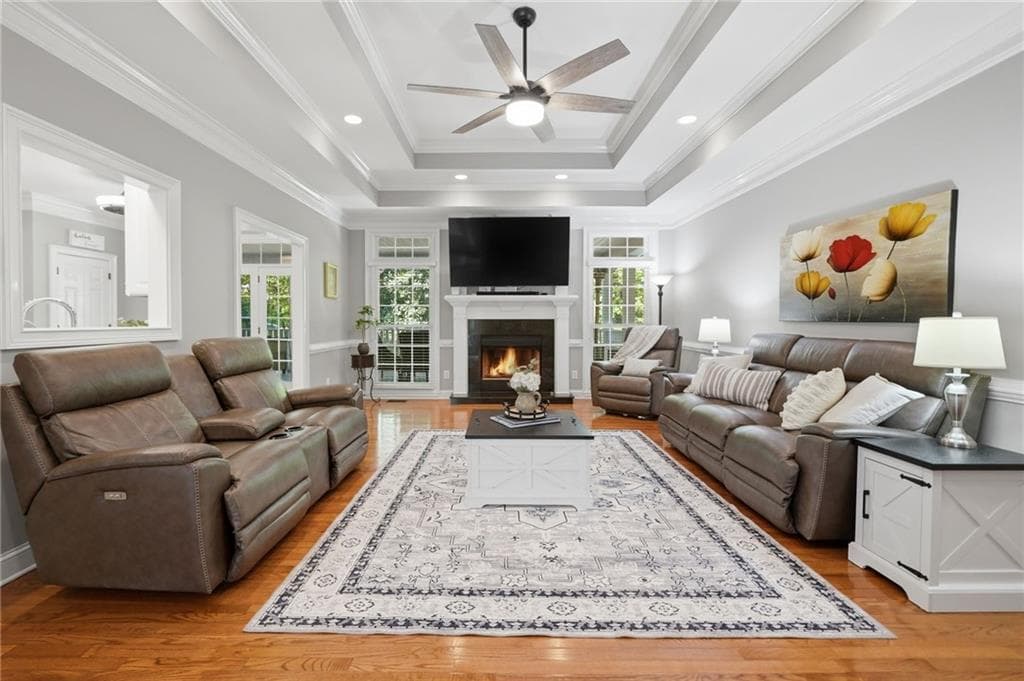 4 bedroom, 4 bathroom, 4,223 sq ft single family residence under contract at 153 York Place, Calhoun, GA 30701 — photo 3