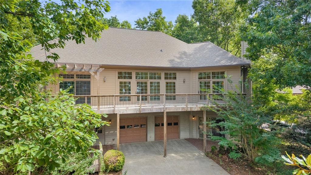 4 bedroom, 5 bathroom, 4,096 sq ft single family residence for sale at 267 Starcross Lane, Jasper, GA 30143 — photo 6
