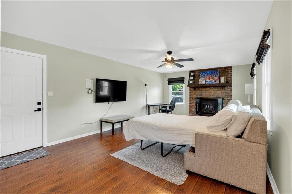 4 bedroom, 2 bathroom, 2,484 sq ft single family residence for sale at 32 Baker Road, Cartersville, GA 30120 — photo 3