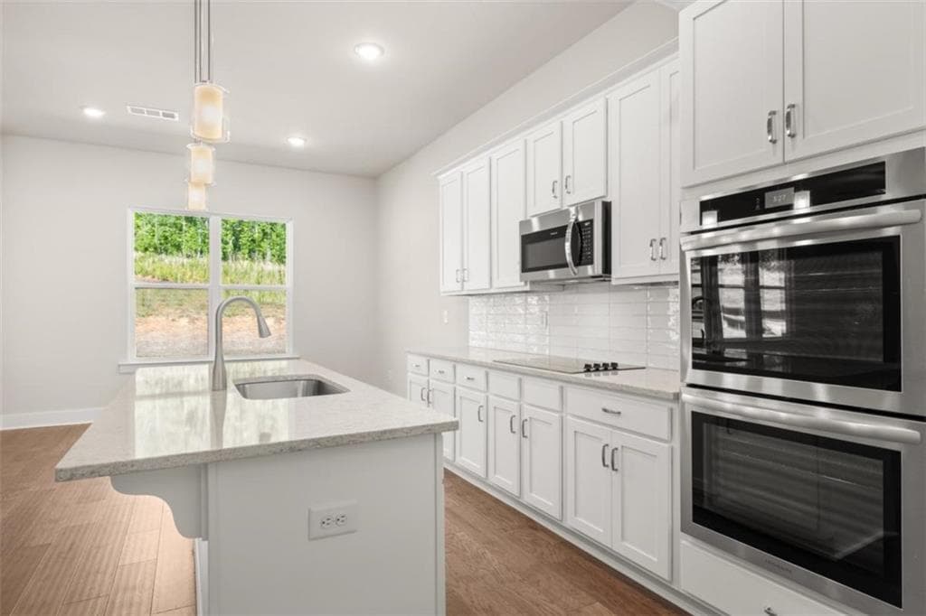 5 bedroom, 4 bathroom single family residence for sale at 12 Overview Court, Jefferson, GA 30549 — photo 9