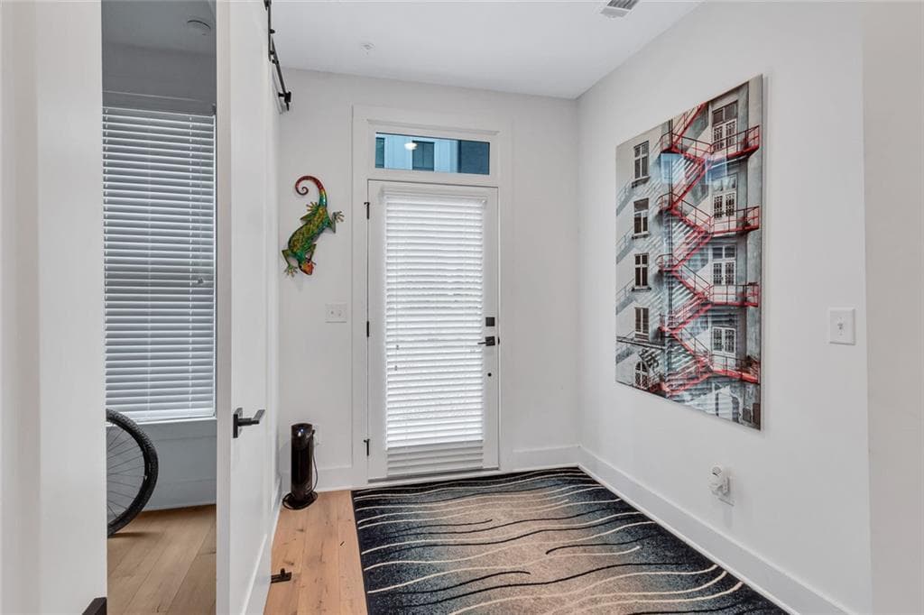 3 bedroom, 4 bathroom, 2,000 sq ft townhouse for sale at 3587 Candler Court, Hapeville, GA 30354 — photo 8