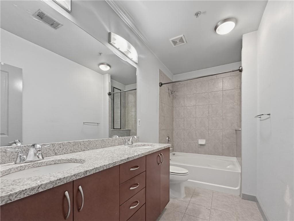 2 bedroom, 2 bathroom, 1,127 sq ft condominium under contract at 400 W Peachtree Street 804, Atlanta, GA 30308 — photo 10