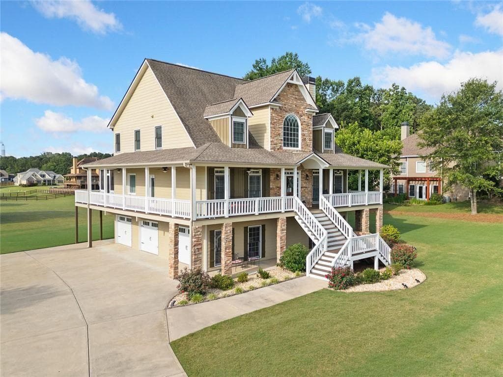 5 bedroom, 5 bathroom, 3,802 sq ft single family residence for sale at 92 River Walk Parkway, Euharlee, GA 30145 — photo 2