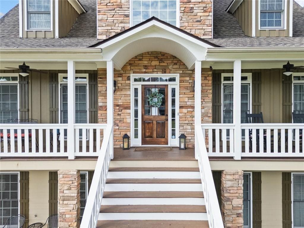 5 bedroom, 5 bathroom, 3,802 sq ft single family residence for sale at 92 River Walk Parkway, Euharlee, GA 30145 — photo 4