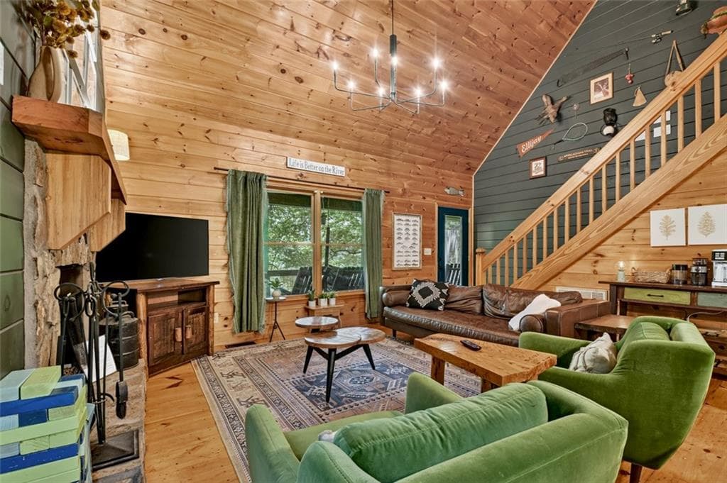 3 bedroom, 2 bathroom, 1,568 sq ft single family residence for sale at 279 S Riverview Lane, Ellijay, GA 30536 — photo 9