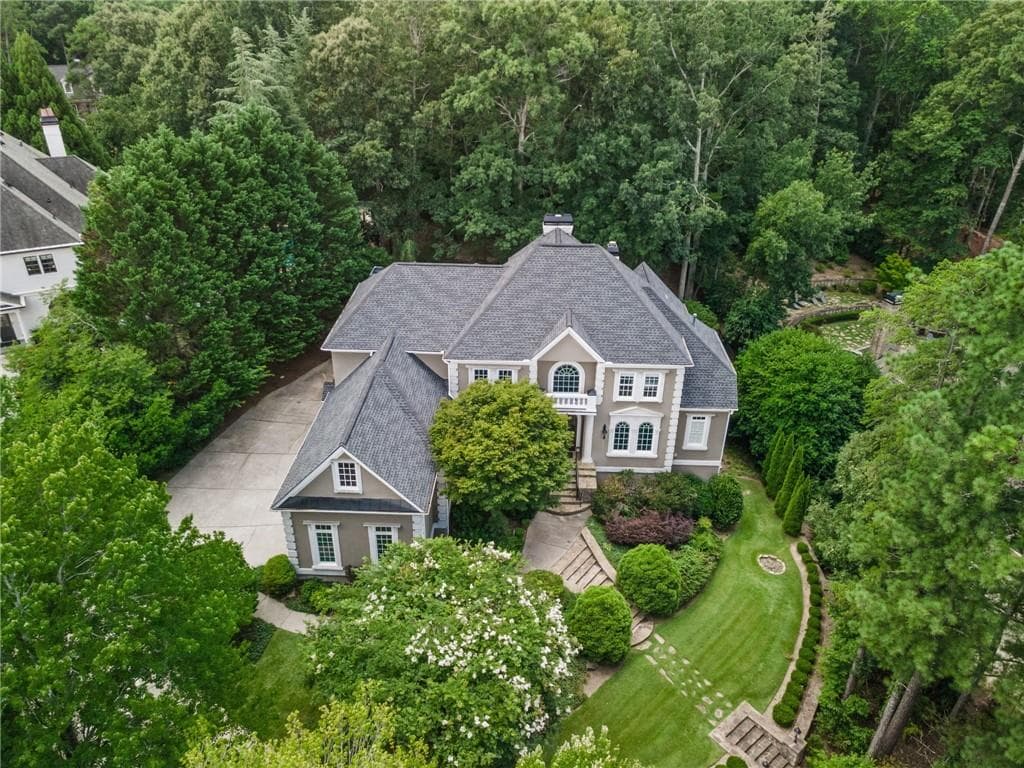 5 bedroom, 8 bathroom, 8,167 sq ft single family residence under contract at 3915 Merriweather Woods, Johns Creek, GA 30022 — photo 2