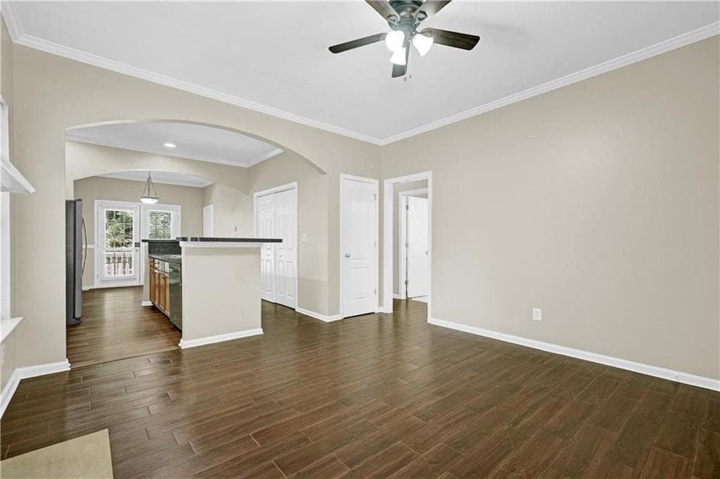 3 bedroom, 2 bathroom, 1,122 sq ft single family residence under contract at 1477 Akridge Street, Atlanta, GA 30314 — photo 5