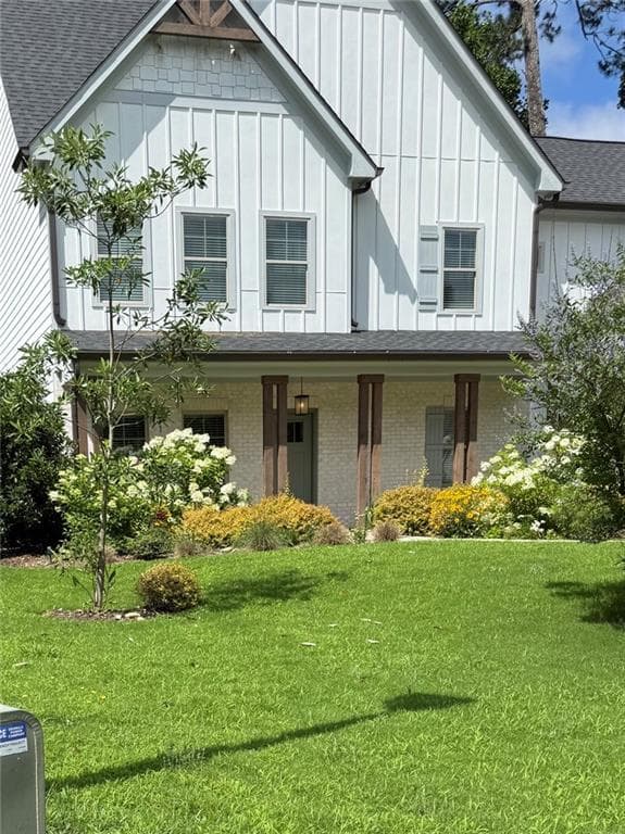 4 bedroom, 4 bathroom, 2,742 sq ft single family residence under contract at 2430 Rose Mill Court, Atlanta, GA 30311