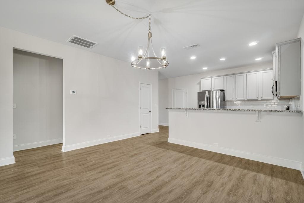 4 bedroom, 3 bathroom, 2,176 sq ft single family residence under contract at 24 Castlemoor Loop, Adairsville, GA 30103 — photo 5