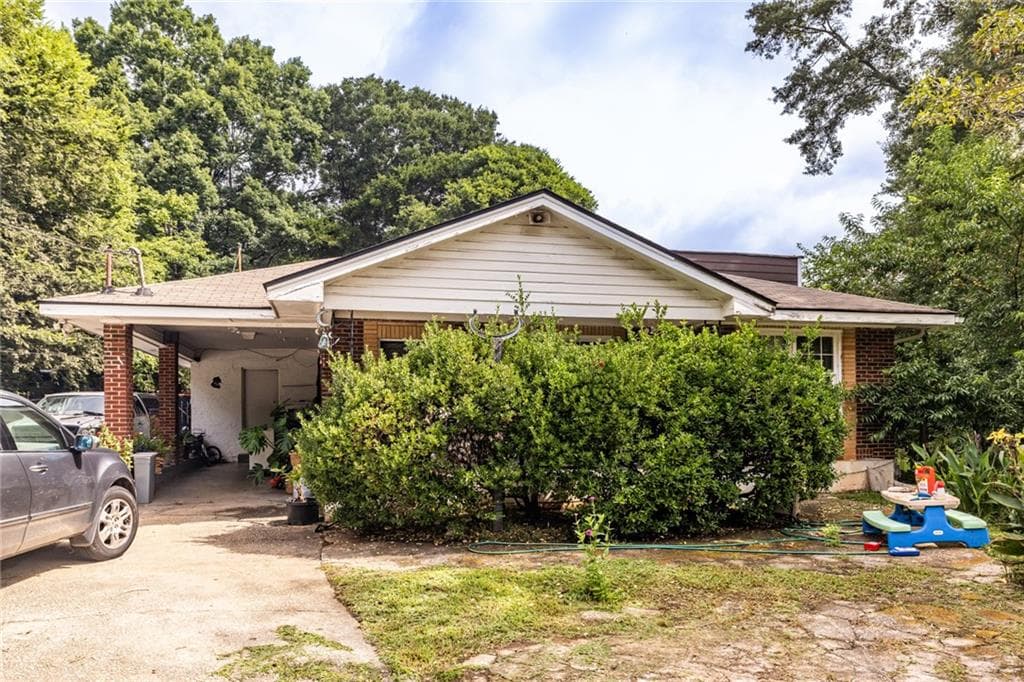 1176 Key Road