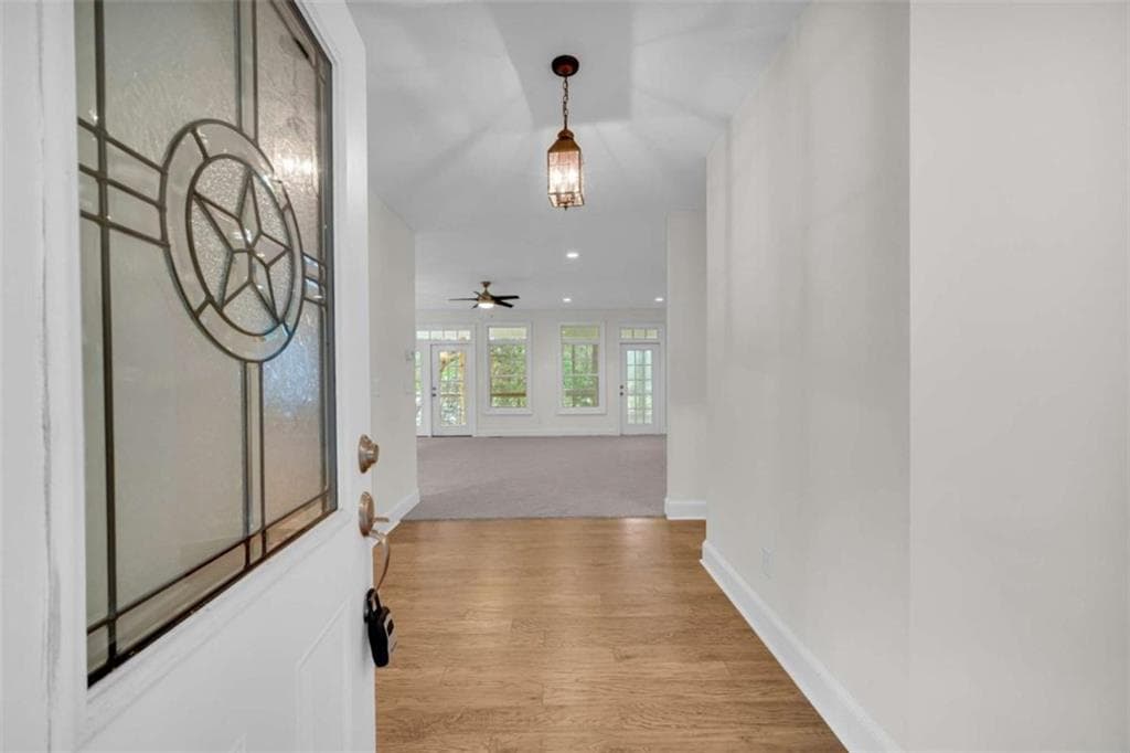 3 bedroom, 3 bathroom, 2,812 sq ft single family residence for sale at 27 Classic Drive, Hartwell, GA 30643 — photo 4