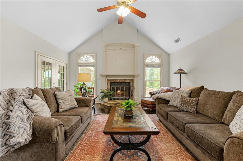 5 bedroom, 5 bathroom, 4,130 sq ft single family residence under contract at 160 Fairway Ridge Drive, Johns Creek, GA 30022 — photo 3
