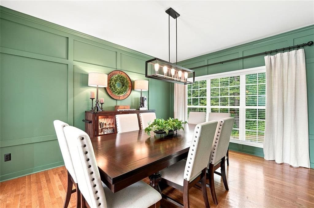 4 bedroom, 3 bathroom, 2,783 sq ft single family residence for sale at 355 Mccook Circle, Kennesaw, GA 30144 — photo 6
