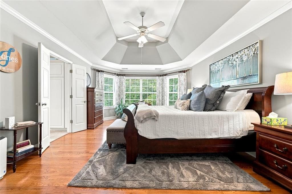 4 bedroom, 3 bathroom, 2,783 sq ft single family residence for sale at 355 Mccook Circle, Kennesaw, GA 30144 — photo 4