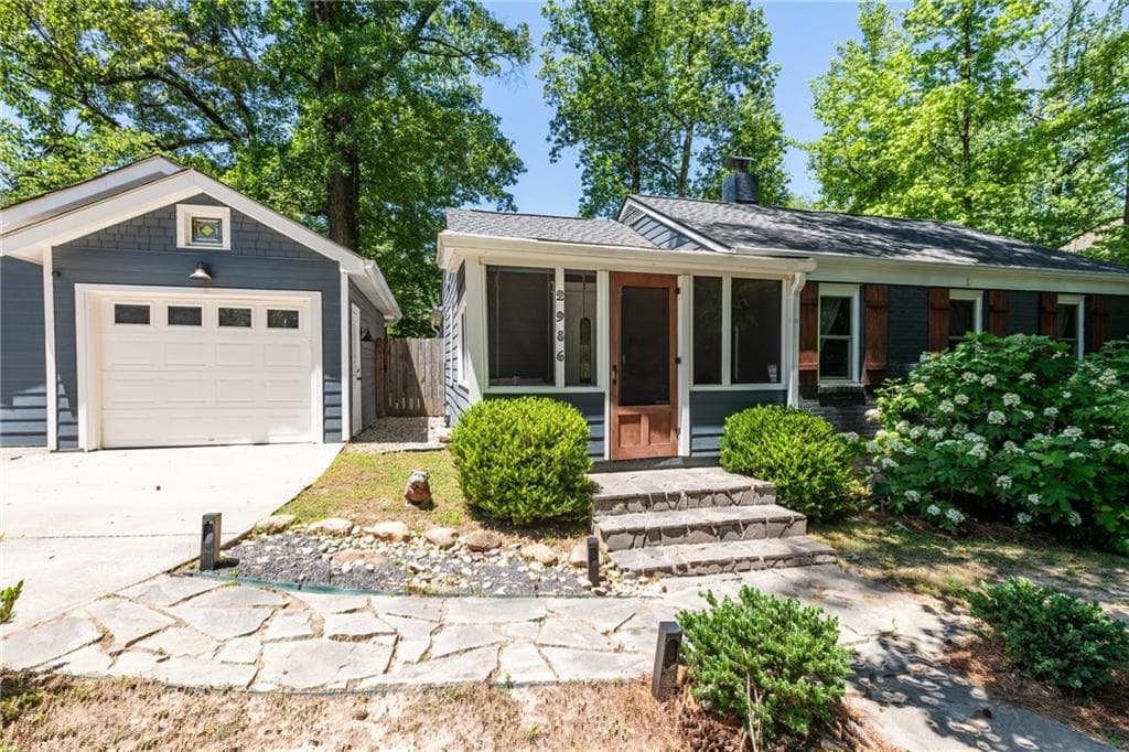 3 bedroom, 2 bathroom, 1,738 sq ft single family residence for sale at 2986 Jefferson Street, Atlanta, GA 30341 — photo 6