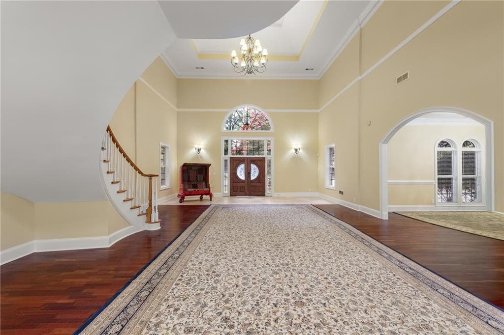 5 bedroom, 7 bathroom single family residence for rent at 680 W Paces Ferry Road, Atlanta, GA 30327 for $8,000 a month — photo 3