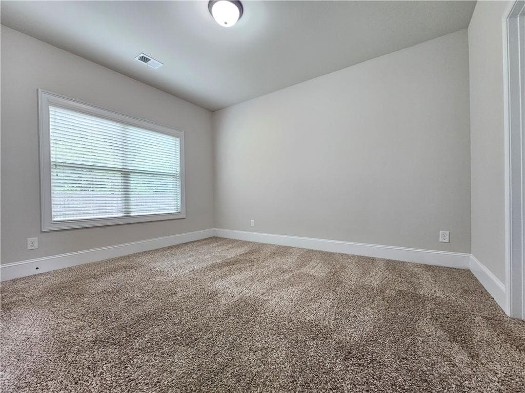 5 bedroom, 3 bathroom, 3,189 sq ft single family residence for sale at 1374 Slate Bend Drive, Dacula, GA 30019 — photo 9