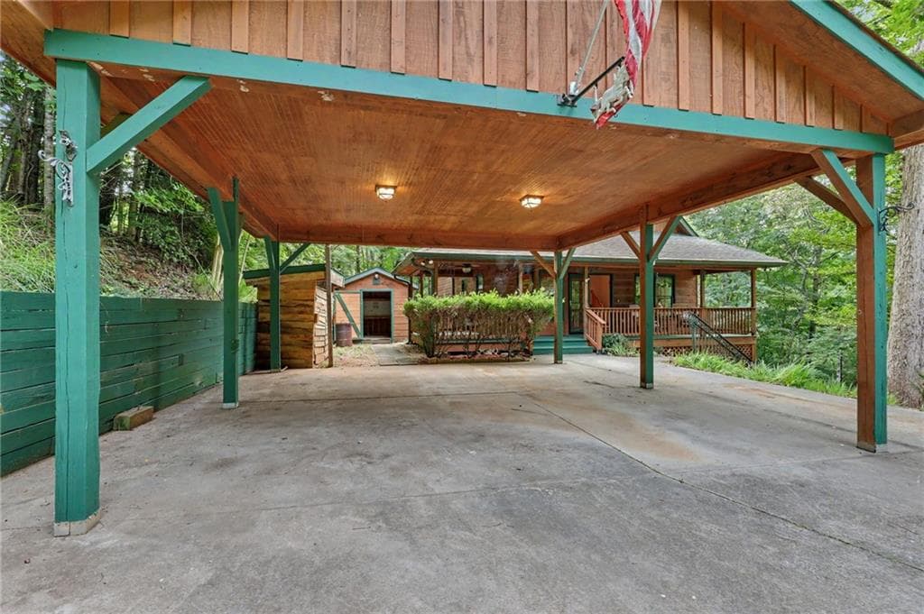 3 bedroom, 3 bathroom, 2,778 sq ft single family residence under contract at 277 Wards Creek Drive, Dahlonega, GA 30533 — photo 4